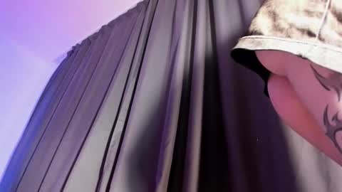 mnepohhh online show from 03.26.26