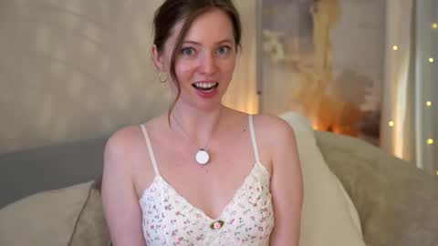 moan_elisa online show from 03.30.26