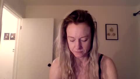 Snapshot of mockingbirds91 chatting on 03.28.26 mockingbirds91 online show from 03.28.26