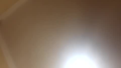 Snapshot of modelo_web18 chatting on 12.17.24 camilo online show from 12.17.24