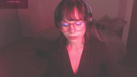 Snapshot of modjo_ chatting on 02.09.25 Modjo online show from 02.09.25