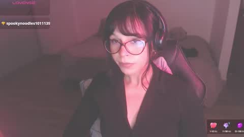 Snapshot of modjo_ chatting on 03.12.25 Modjo online show from 03.12.25