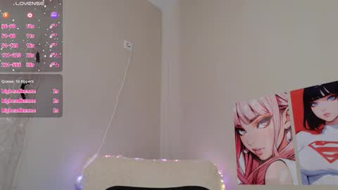 Molly online show from 02.08.25