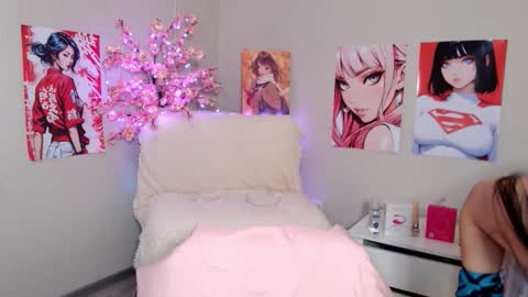 Molly online show from 09.16.25