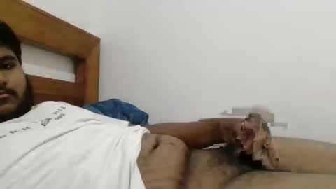 moeydsad4 online show from 11.20.25