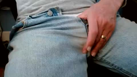 Snapshot of mohotr chatting on 11.13.25 mohotr online show from 11.13.25