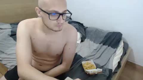 molkreid2 online show from 04.08.26