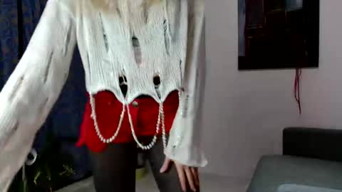 molliart online show from 02.17.26