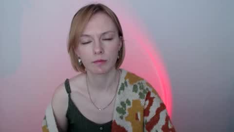 mollilove online show from 05.16.26
