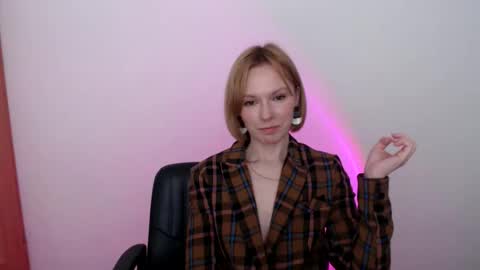 mollilove online show from 05.19.26