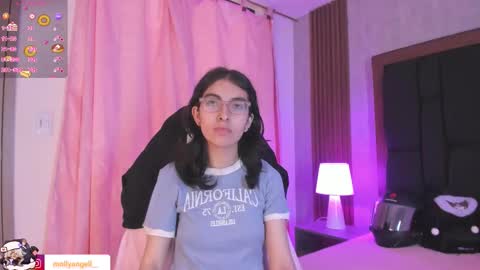 Molly online show from 03.29.26