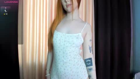 molly__kitty online show from 02.04.26