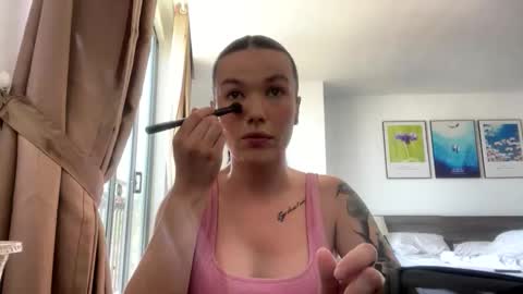 Molly online show from 04.09.26