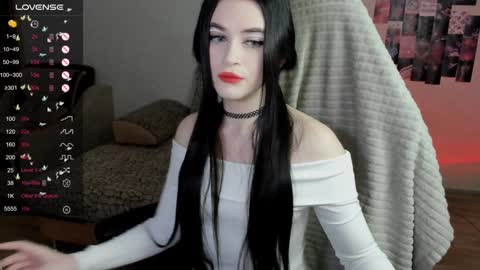 Snapshot of molly_crystall chatting on 12.03.24 Molly - online show from 12.03.24