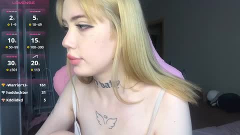 Snapshot of molly_dose chatting on 03.07.25 Molly dose online show from 03.07.25