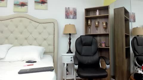 molly_madisson0 online show from 02.23.26