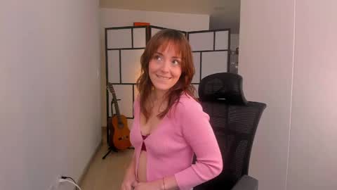   MOLLY   online show from 05.05.26