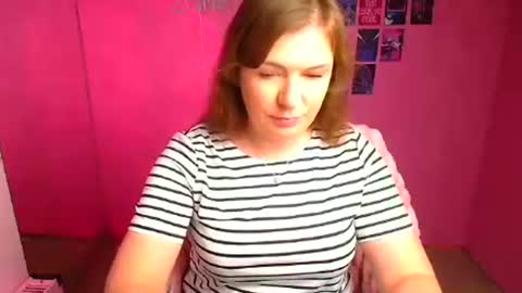 Molly online show from 10.25.25