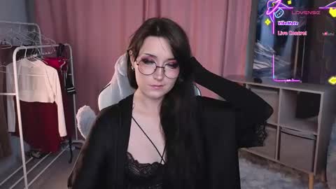 Snapshot of molly_phoenix chatting on 09.10.25 Molly online show from 09.10.25