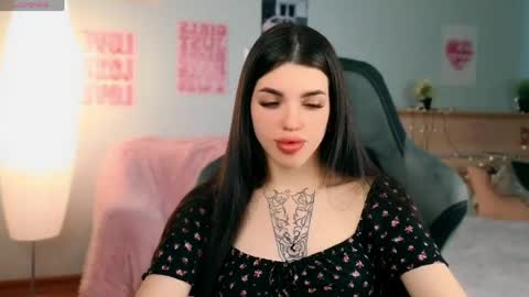 Molly online show from 05.17.26