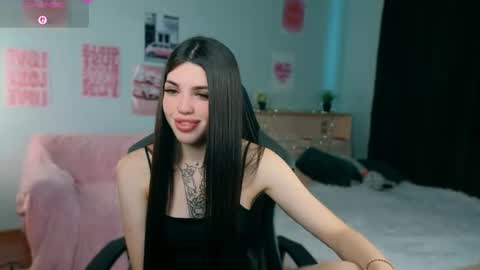 Molly online show from 07.10.26