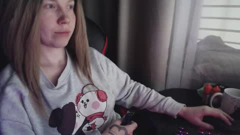 I have new photos come and see with love Molly online show from 11.12.25