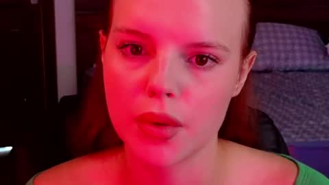 Molly online show from 06.08.26