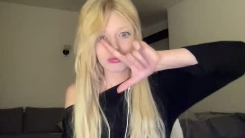 Goddess Katherine online show from 10.04.25