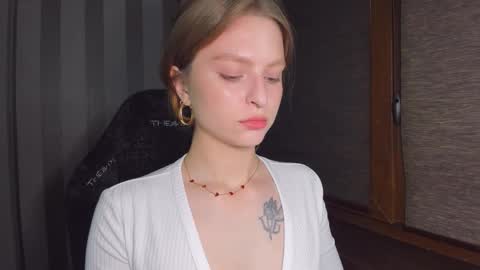 Taisha online show from 10.15.25