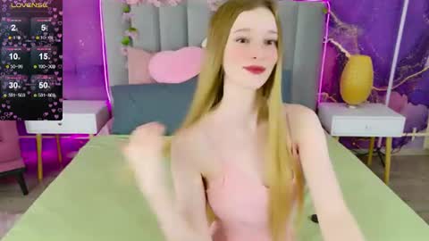 mollydollzz online show from 06.19.26