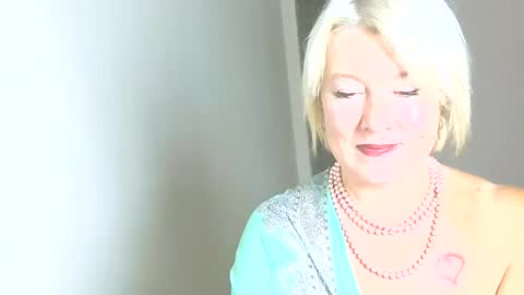 Mollyjoyq online show from 07.28.26