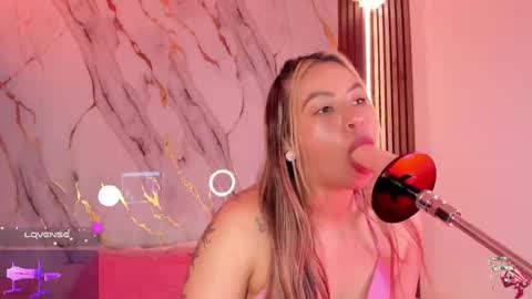 New girl Emily Valentina  Michelle online show from 09.14.25
