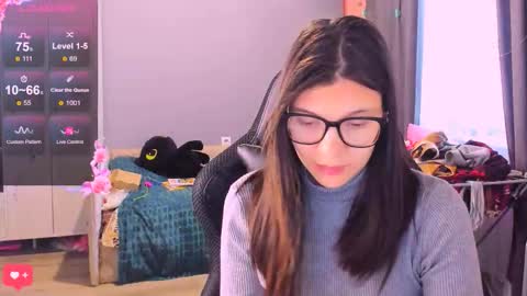  KIRA  online show from 02.04.26