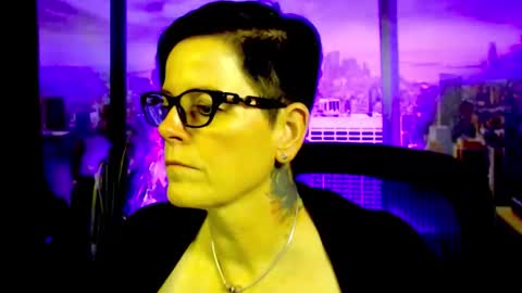 MollySun Nina Randmann online show from 02.10.26