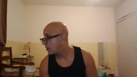 moment71200 online show from 11.22.25