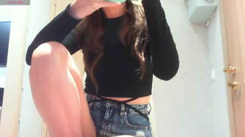 Hailey online show from 11.15.25