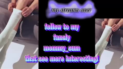 Snapshot of mommy_cum chatting on 12.27.24 Mommy online show from 12.27.24