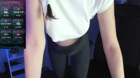 Snapshot of mommy_cum chatting on 02.06.25 Mommy online show from 02.06.25