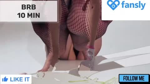 Snapshot of mommy_cum chatting on 02.21.25 Mommy online show from 02.21.25