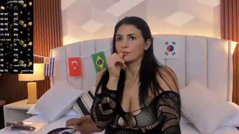 Snapshot of mommy_naughty_ chatting on 07.06.26 Letty Smith online show from 07.06.26