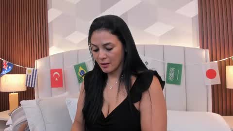 Snapshot of mommy_naughty_ chatting on 07.20.26 Letty Smith online show from 07.20.26