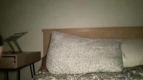 Snapshot of mommygoddess03 chatting on 10.04.25 mommygoddess03 online show from 10.04.25