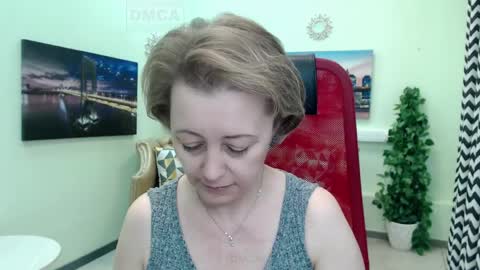 Mona online show from 04.04.26