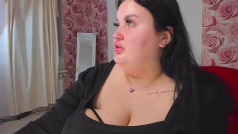 Monica online show from 01.29.25