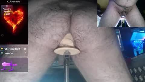 Snapshot of monegg chatting on 09.22.25 monegg anal online show from 09.22.25