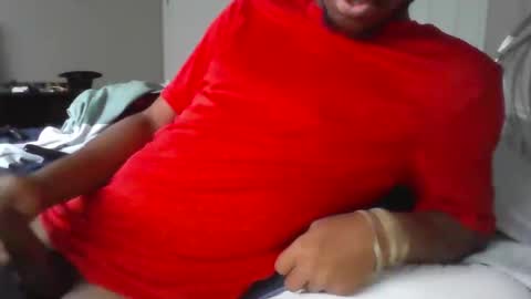 Snapshot of moneyboysaveg548 chatting on 11.10.25 moneyboysaveg548 online show from 11.10.25