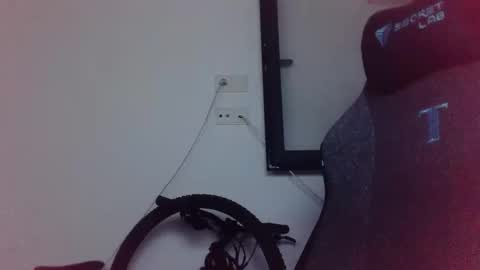 Snapshot of monica35milf chatting on 10.09.25 MonicaLuigi online show from 10.09.25