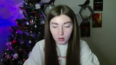 sweet girl and shine body online show from 11.22.25