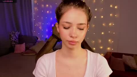 Hi  Im Monica  online show from 06.30.26