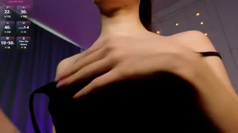 Hi  Im Monica  online show from 07.09.26